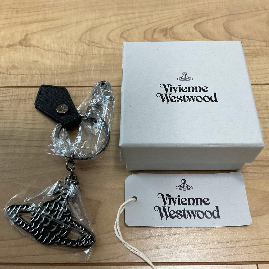【新品】VIVIENNE WESTWOOD キーホルダー ブラック 入手困難