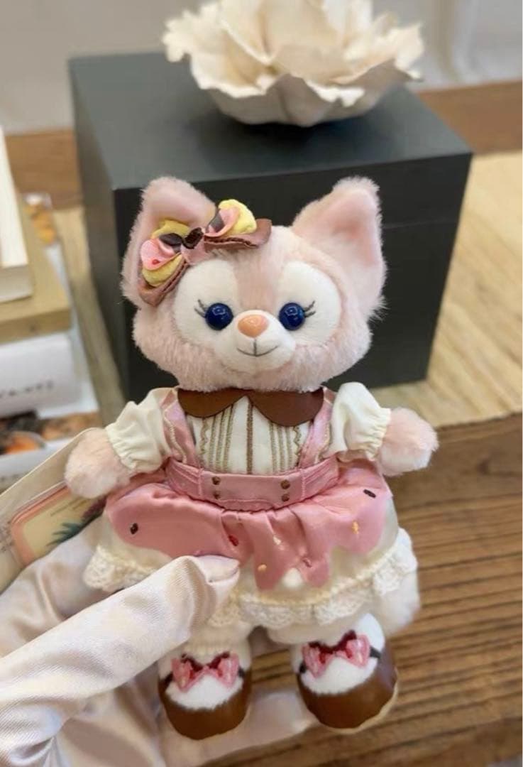 香港ディズニー　リーナベル　ゴディバGODIVAコラボ　　キーホルダー まんだらけSP8ディズニー | 香港ディズニーで販売されたGODIVAの