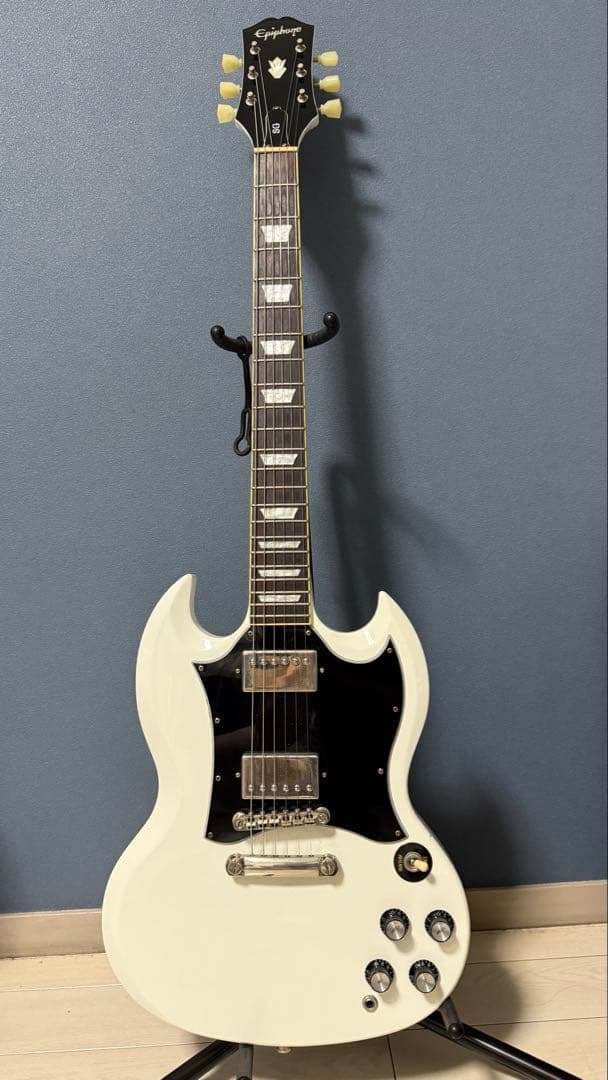 (本日限定値下げ)Epiphone SG Standard ホワイト Epiphone G-400 Pro SG - Alpine White | Sweetwater