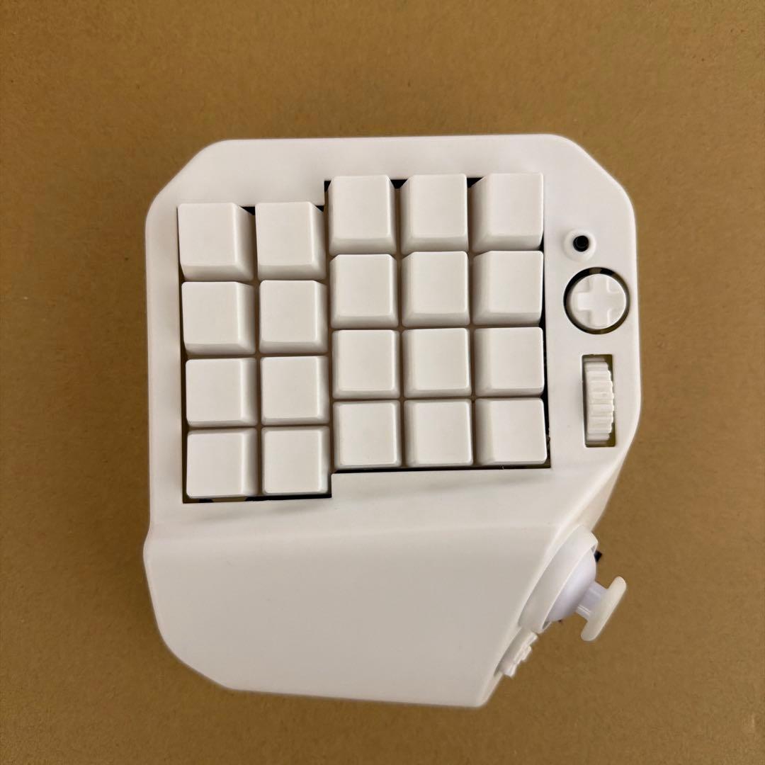 MH-DELTA ホワイトキーボード 本体 61foF--vgKL.jpg_BO30,255,255,