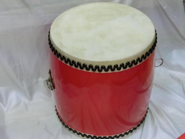 エイサーや文化祭、運動会、イベントに大活躍のエイサー用太鼓（直径36cm）新品 楽天市場】エイサー用太鼓（直径36cm）【送料無料】【水牛皮,沖縄,琉球