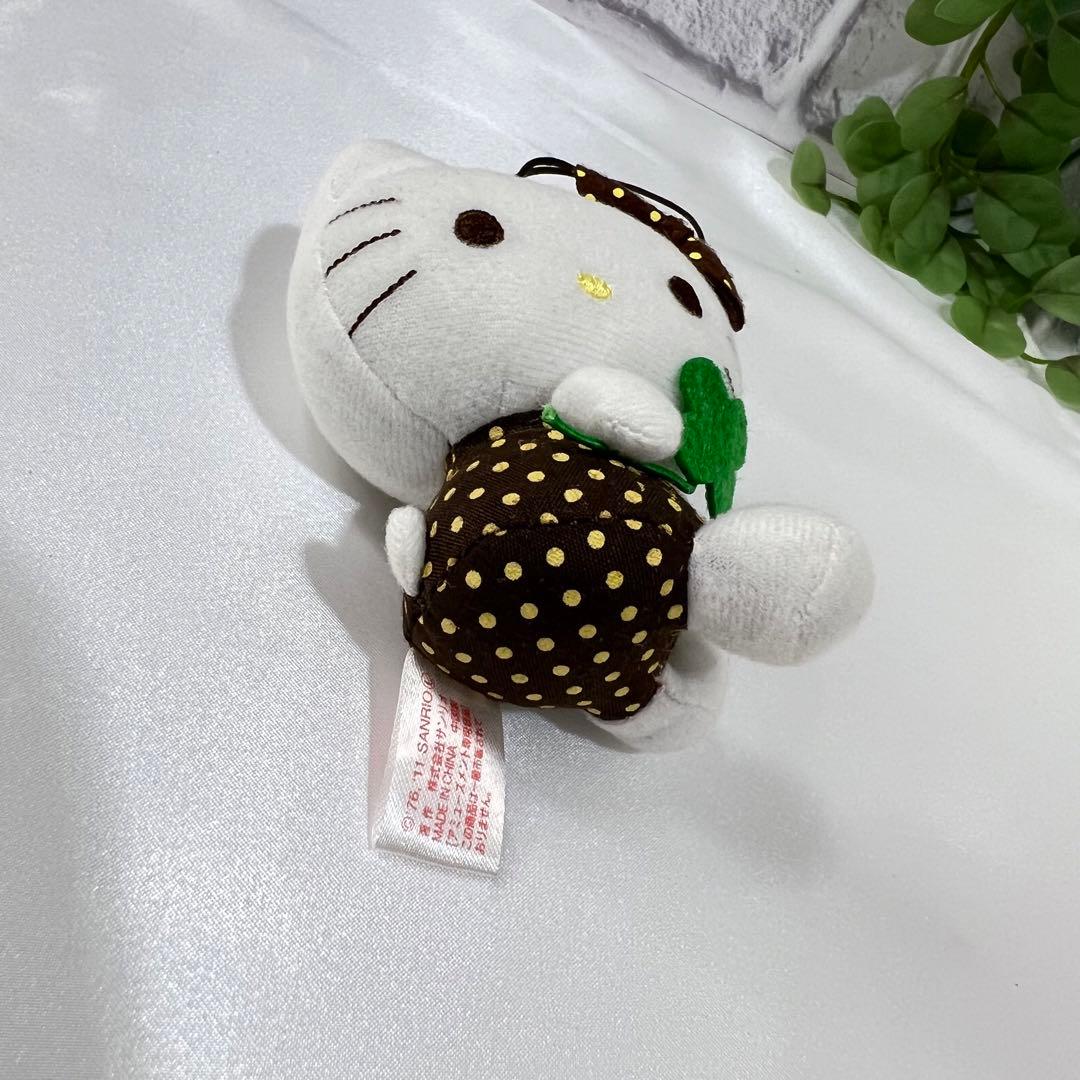 美品】キティちゃん マスコットストラップ 四葉のクローバー サンリオ