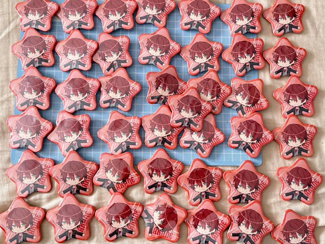 日暮茜 DIG-ROCK ディグロック 星型缶バッジ セット 痛バ - メルカリ