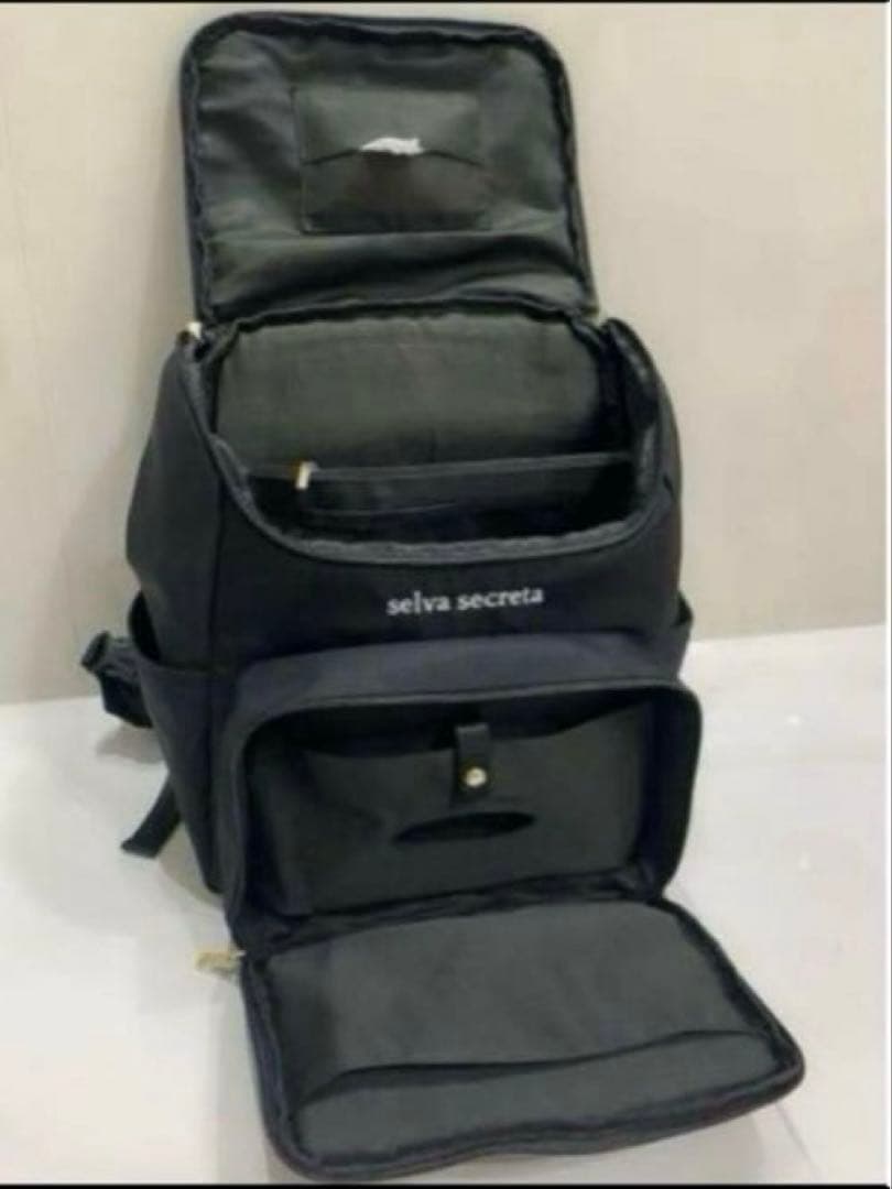 【新品　未使用】selva secreta マザーズリュックサック　川崎希