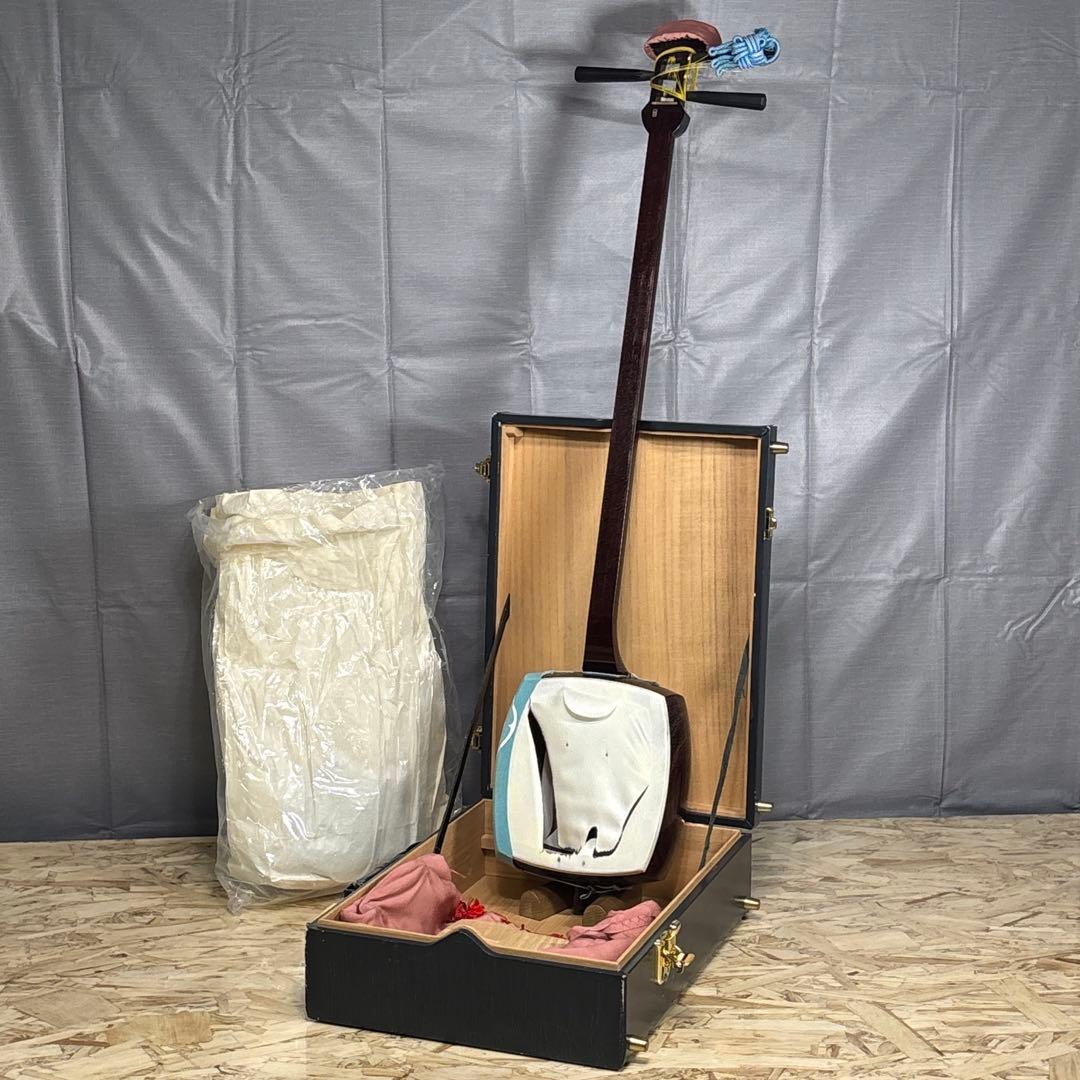 三味線本体 紅木　金細　最高級 ハードケース付き