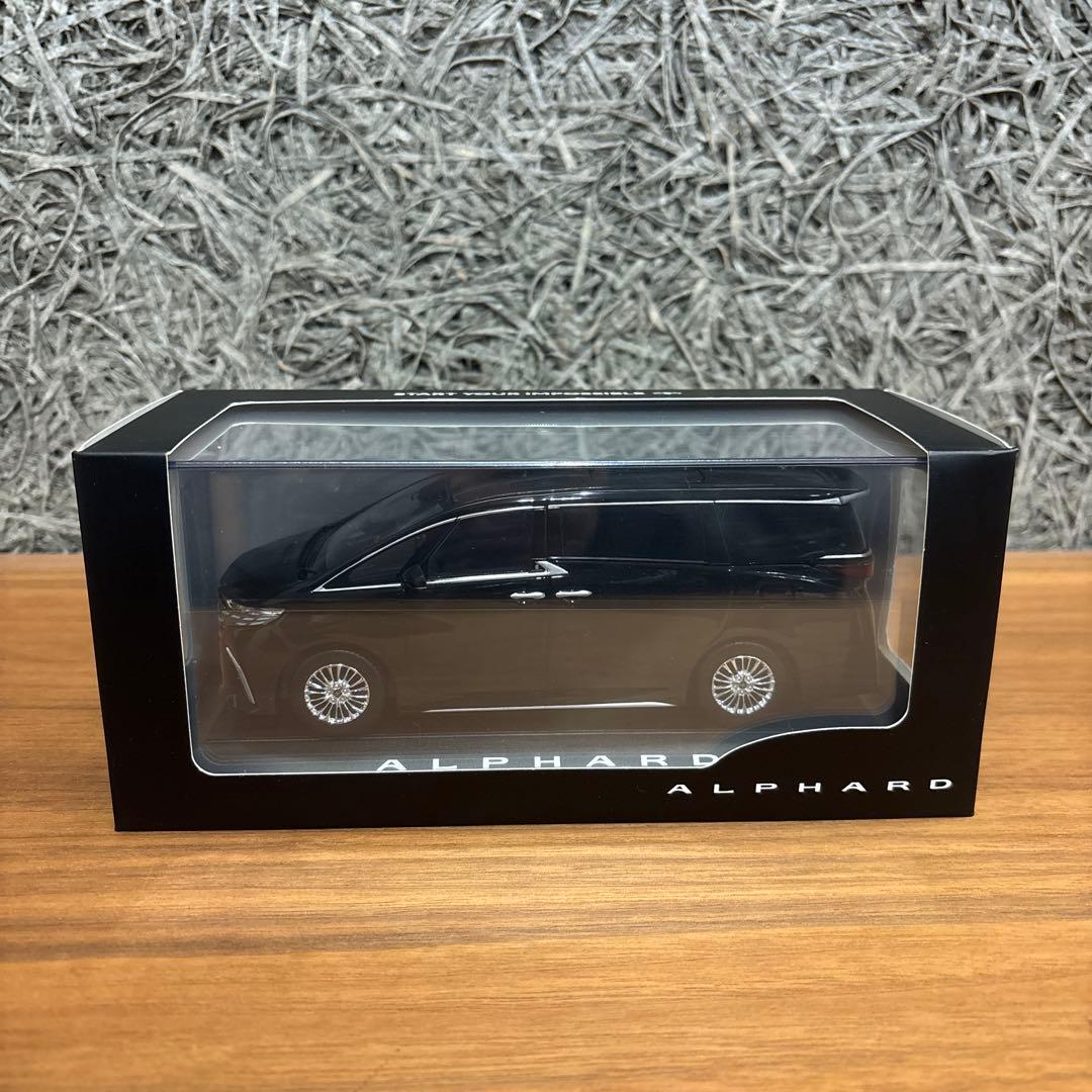 【非売品】新品未開封 トヨタ40系アルファード ミニカー 1/30スケール