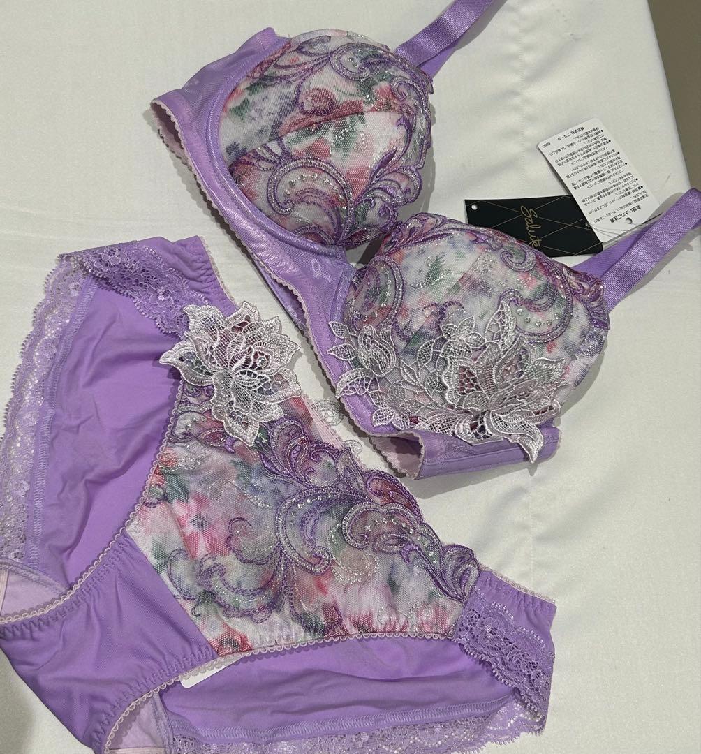 【D65】Salute パープル 花柄ブラジャーショーツセット