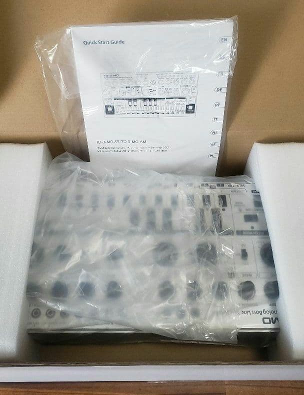 【美品】BEHRINGER TD-3-MO-SR