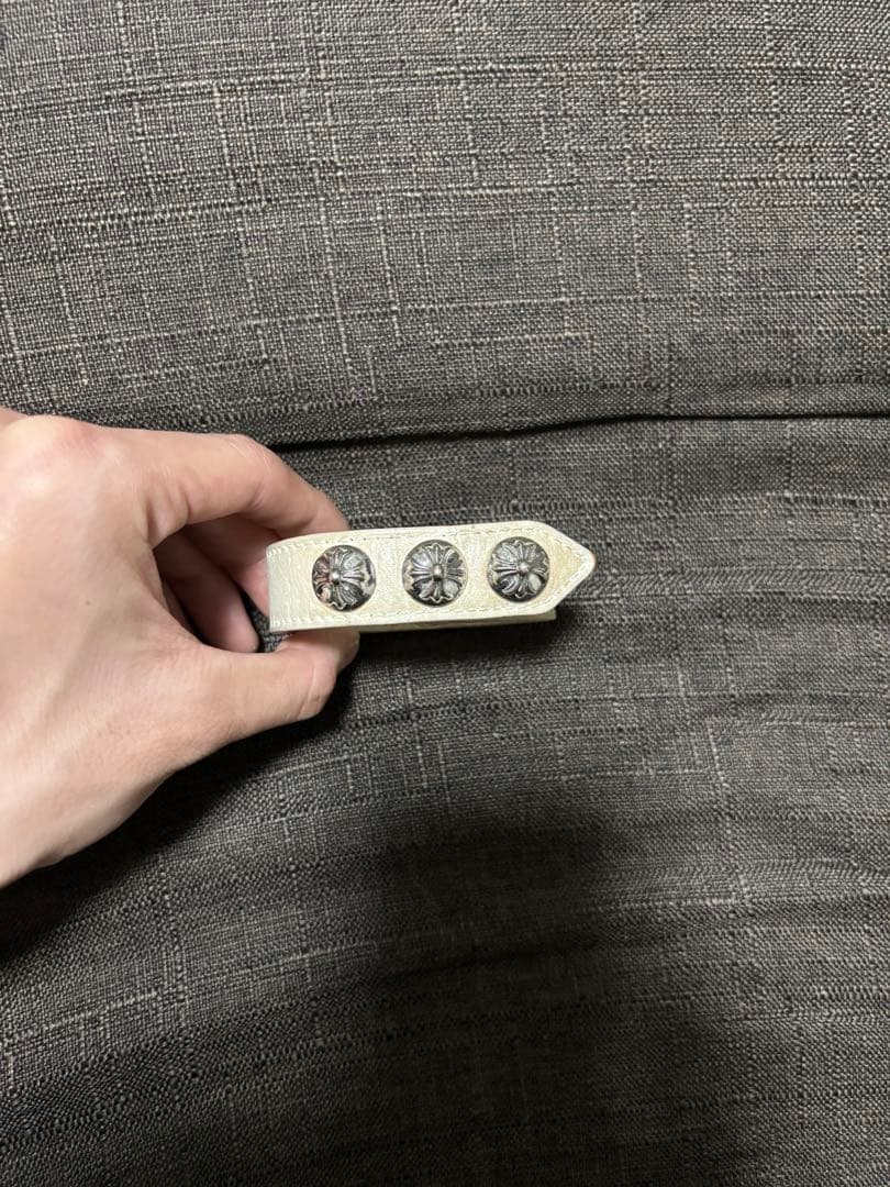 希少 クロムハーツ　レザーブレスレット　ホワイト