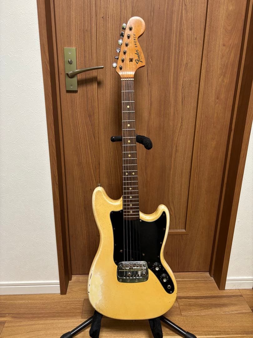 kazuyuki fukuzaki 様fender USA bronco