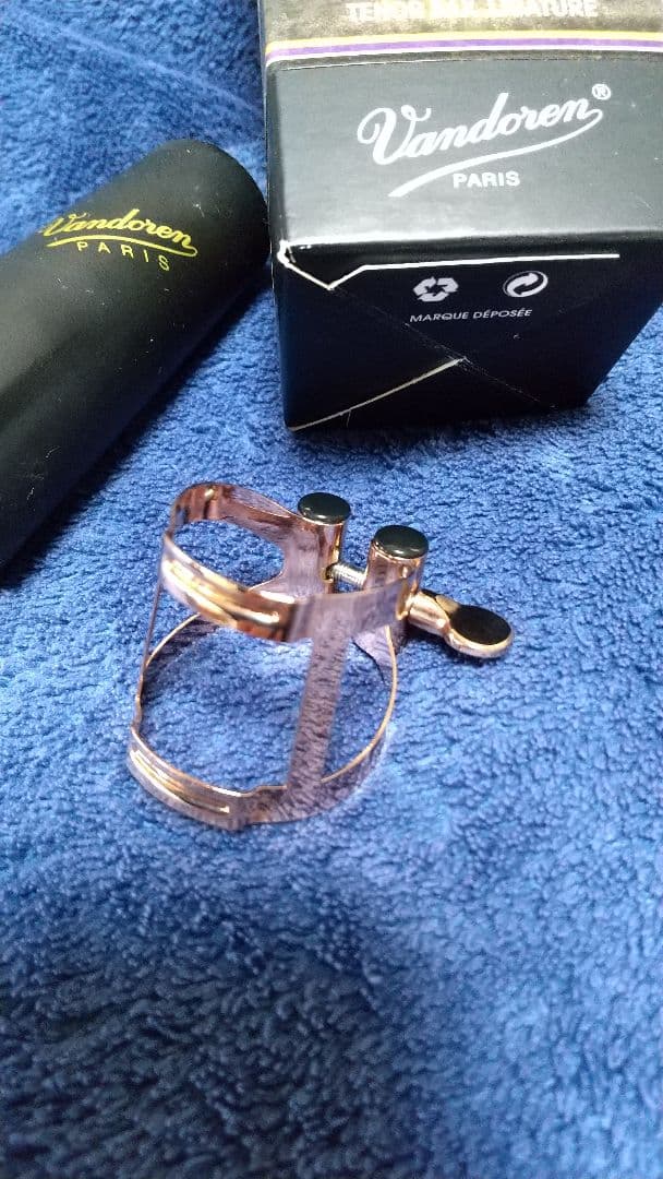 テナーサックス用　リガチャー　vandoren lc58pgp ピンクゴールド クラリネット・サックス＞【新製品】Vandren(バンドーレン)オプティマ