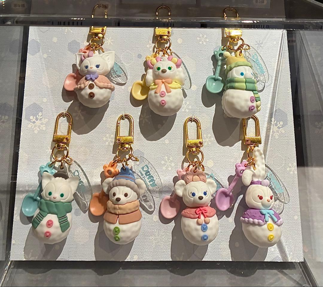 未開封新品】ダッフィー 新作 雪だるま チャーム 全7種 コンプセット