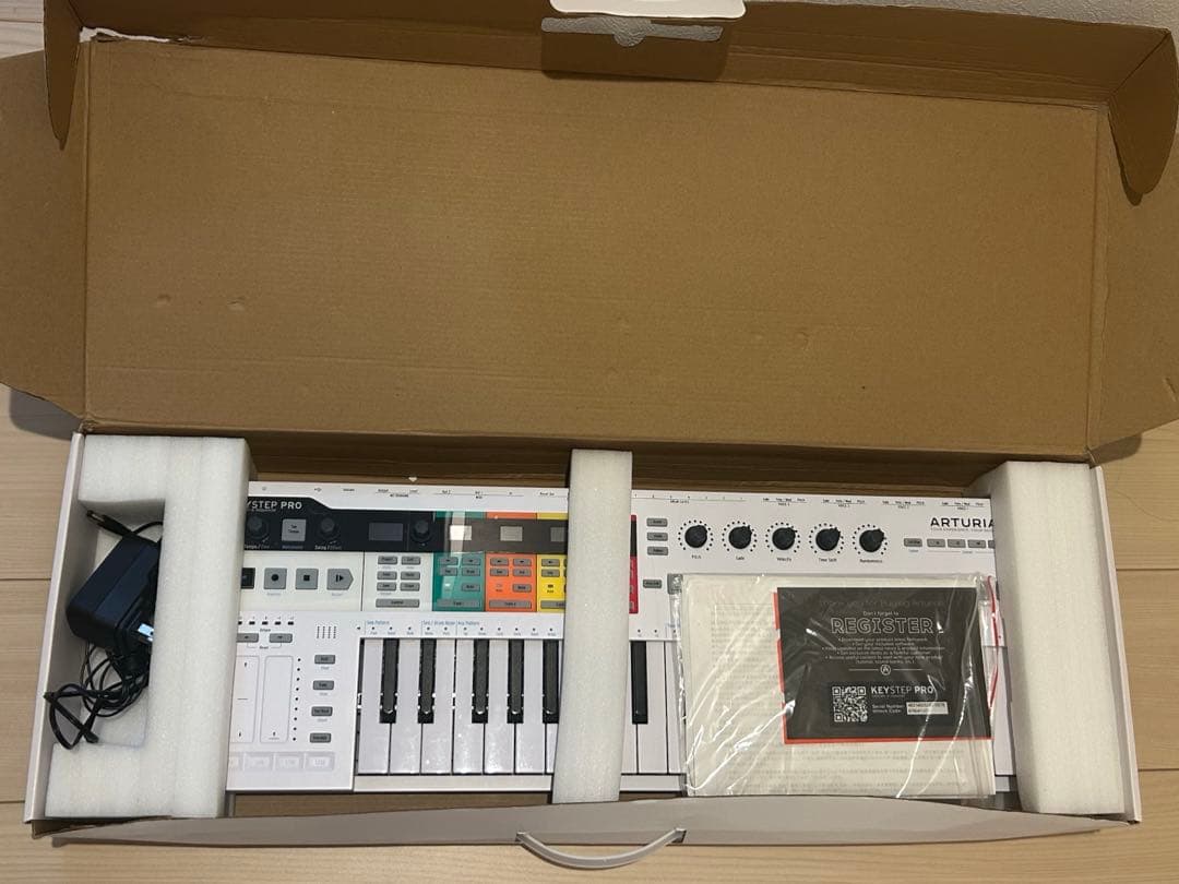 ARTURIA KeyStep Pro MIDIキーボード Amazon | ARTURIA MIDIキーボード コントローラー KeyStep Pro