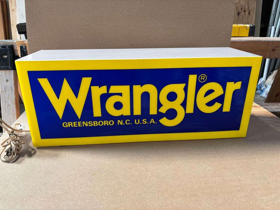 Wrangler 電光看板