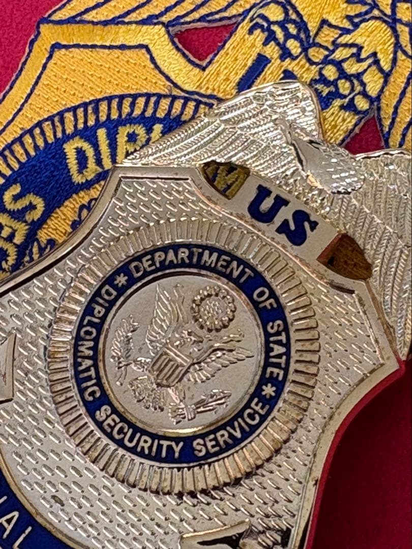 アメリカ国務省 DSS 特別捜査官 バッジと実物パッチのセット ポリス