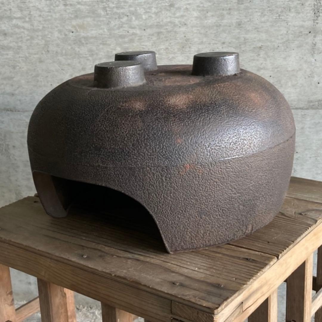古い風炉 釜 火鉢 囲炉裏 五徳 鉄製 茶釜 灰付 茶道具 和風 古道具