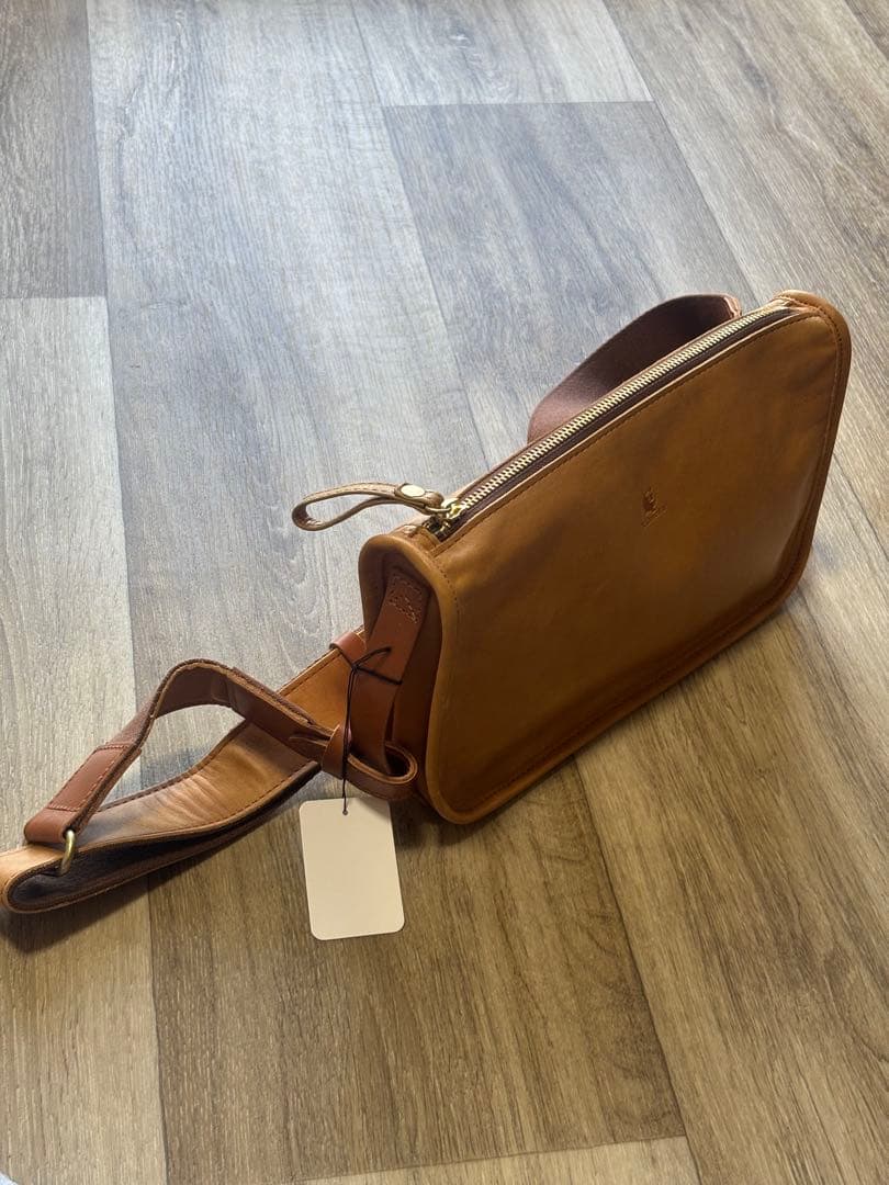 キソラ ボディバッグ ポメリ ユニセックス 2WAY クラッチバッグ