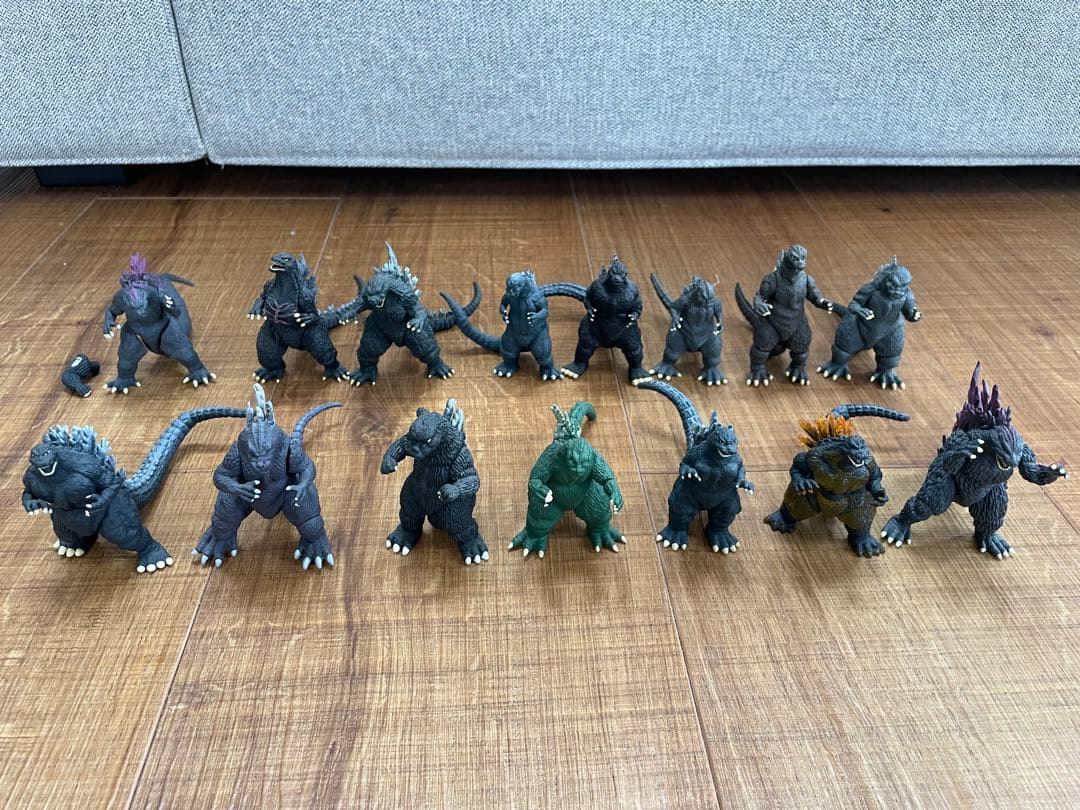 HGシリーズ　ゴジラクロニクル　バンダイ　ガシャポン