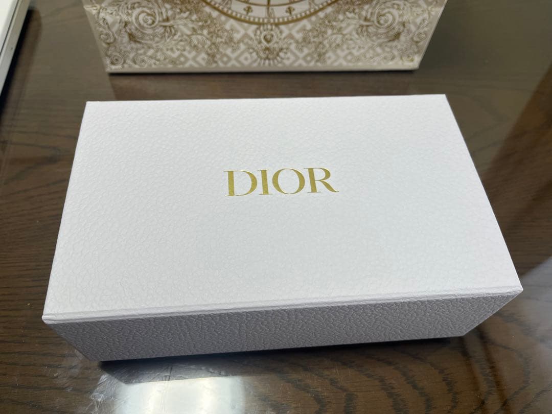 Miss Dior ミスディオール　ローズ　オードゥトワレ　100ml 新品