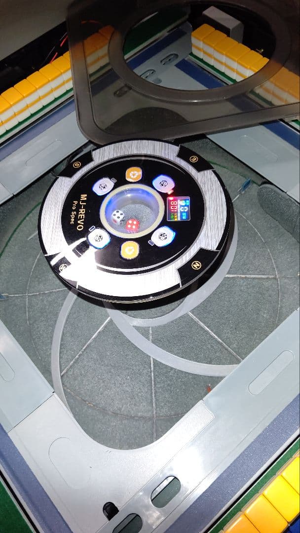 メルカリ】全自動麻雀卓 MJ-REVO Pro Classic - メルカリ