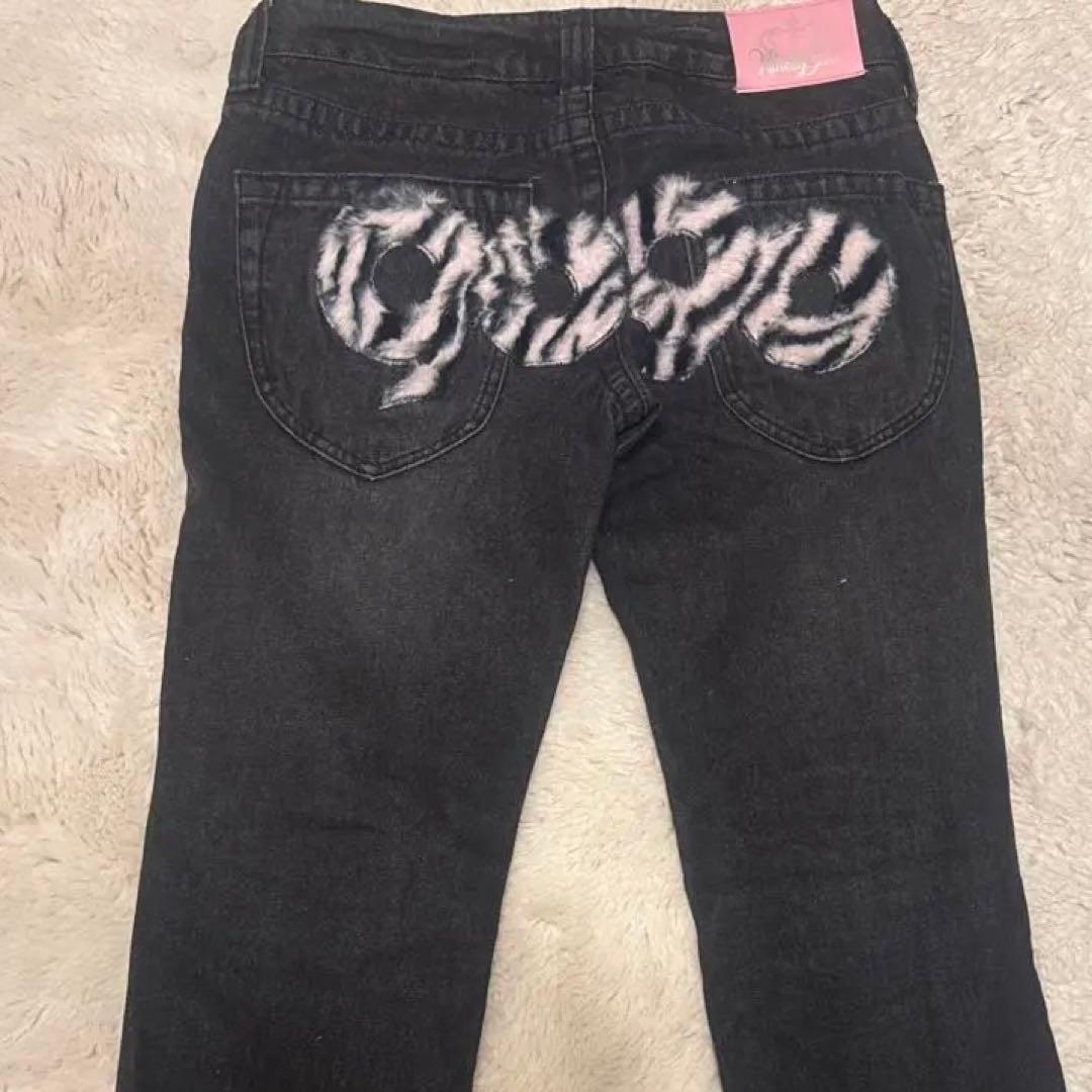 9090ファーデニ厶パンツ