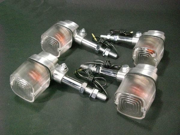 汎用 角型ウィンカー（クリアー/ポリッシュ）ステー付き 4個1セット CGC-04 ヨーロピアンウインカー 4個 ZRX1200/1100 ゼファー1100/750