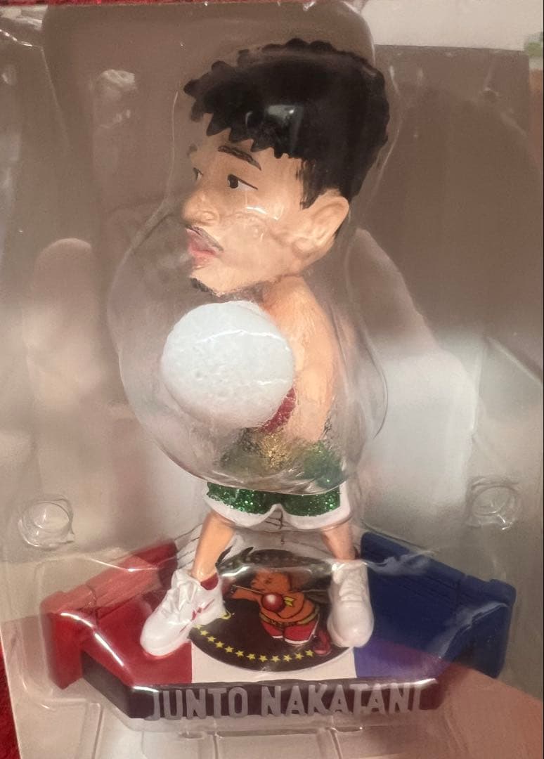 数量限定】30勝＆3度防衛達成記念グッズ 「中谷潤人ボブルヘッド