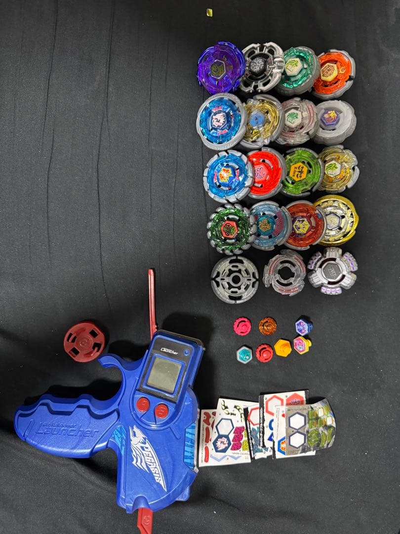 メタルファイト 16個 ベイブレードバースト 9個 まとめ売り Yahoo!オークション -「メタルファイトベイブレード まとめ」の落札