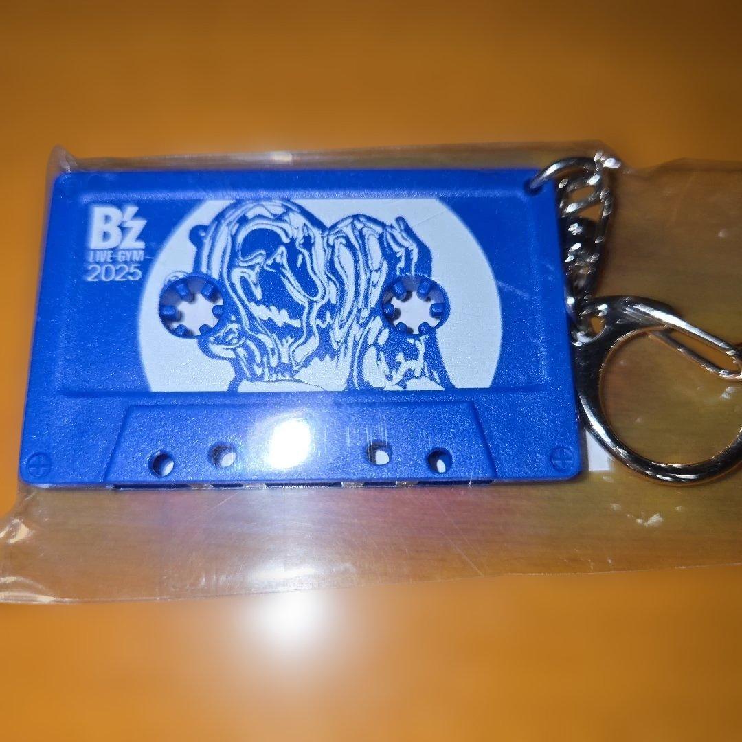 B'z FYOP ガチャガチャ カセットチャーム、ピックバッチのセット