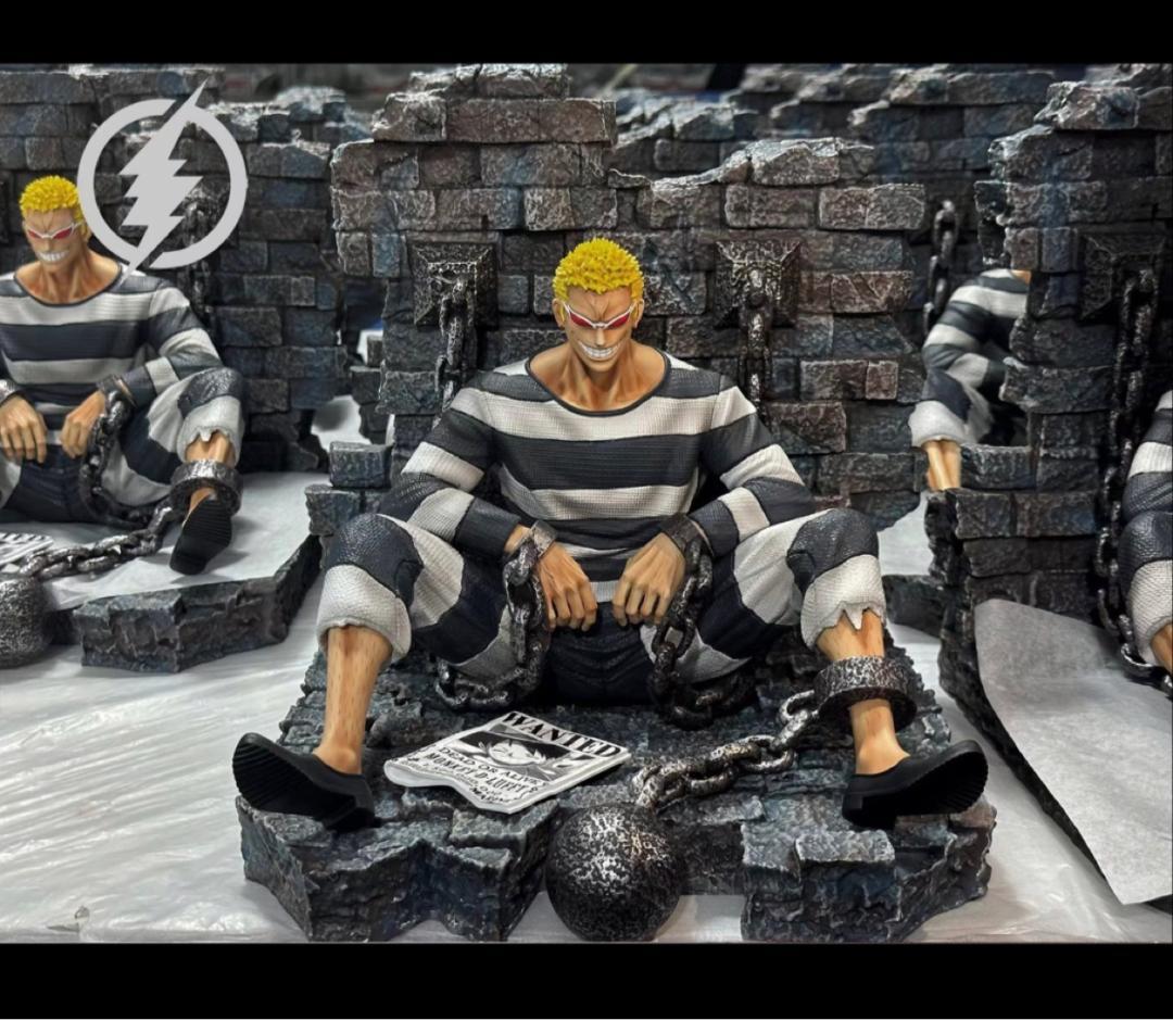 ワンピース 刑務所 ドフラミンゴ フィギュア ガレージキット