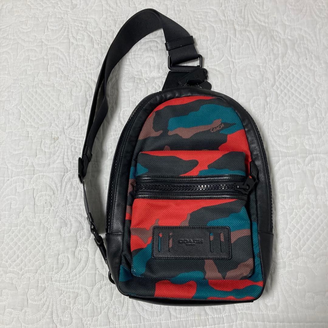 コーチ COACH メンズ 迷彩 カモフラージュ ボディバック COACH（コーチ） リュックサック バッグ メンズ 迷彩柄 カモフラージュ