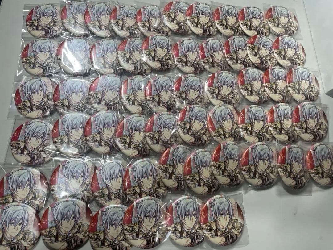 アイナナ 四葉環 中国 缶バッジ 56個 台湾