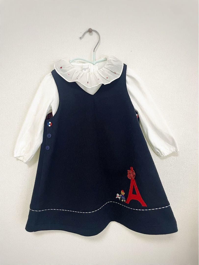 ファミリアのジャンパースカートとブラウスのセット