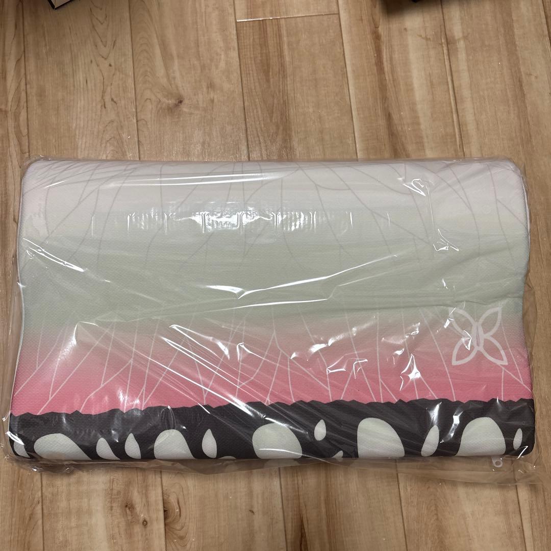 胡蝶しのぶ　レア　枕　箱付き 2026年最新】胡蝶しのぶ枕の人気アイテム - メルカリ