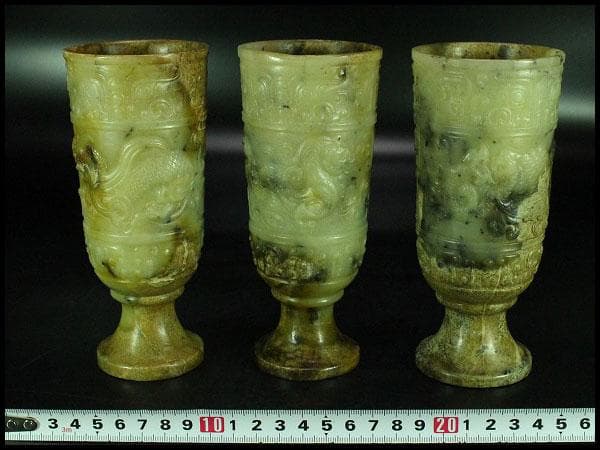 中国美術 砡石 刻 饕餮紋 杯 三件 コレクター蔵品(K-YC541) 饕餮文尊｜根津美術館