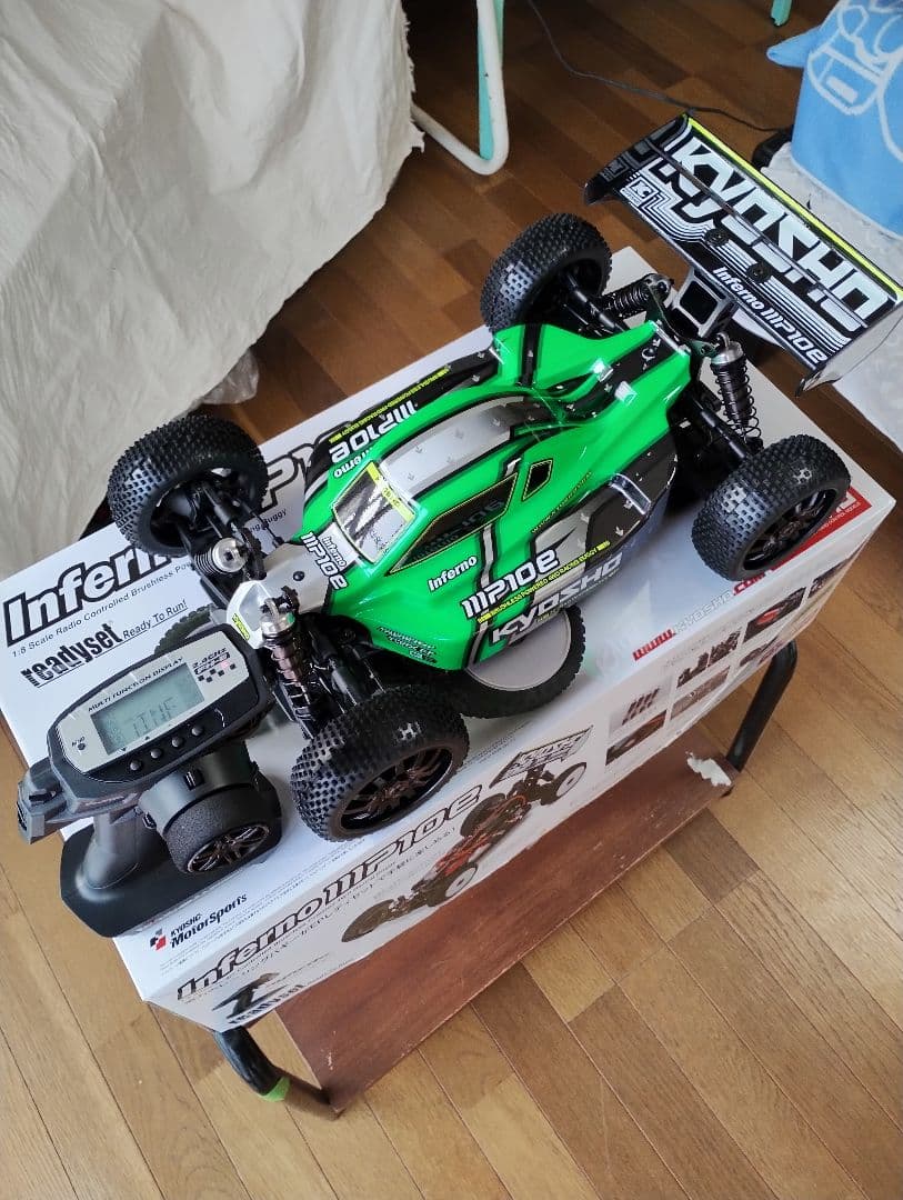Kyosho Inferno MP10 ホビーラジコン