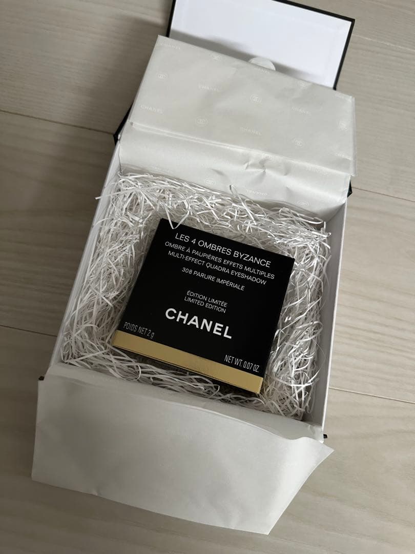 新品！CHANEL LES 4 OMBRES BYZANCE パレット