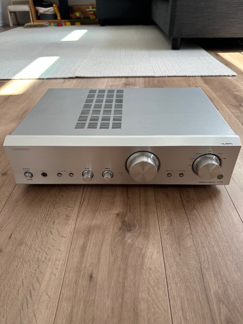 ONKYO プリメインアンプ インテグレーテッドアンプ A-973 f1b3bc91398bec3f0e841d27ebd010