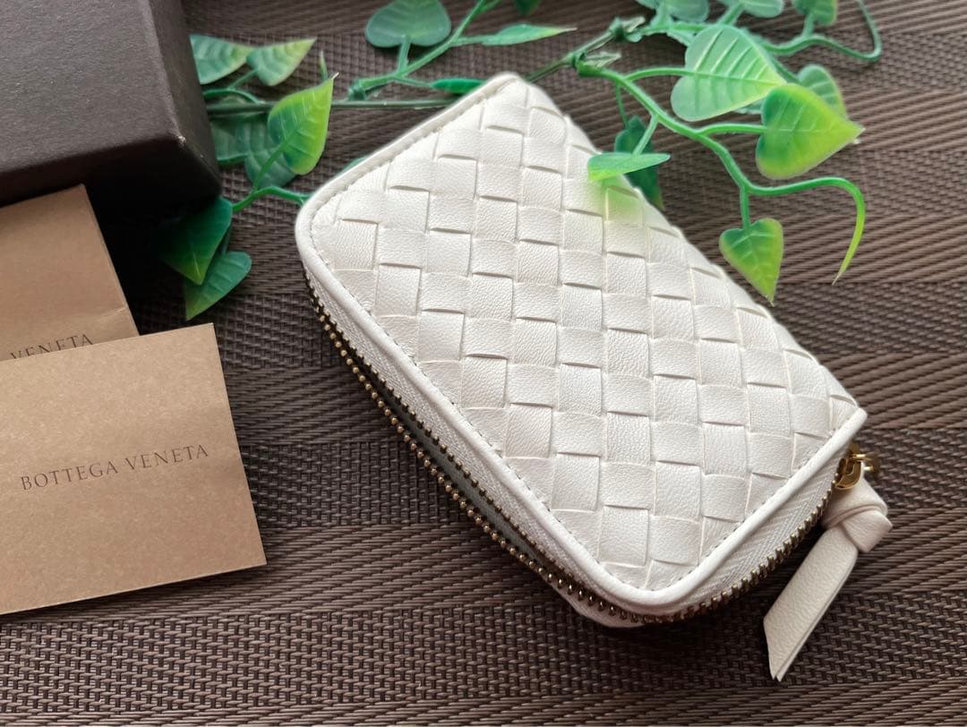 【未使用品】Bottega Veneta レザーケース