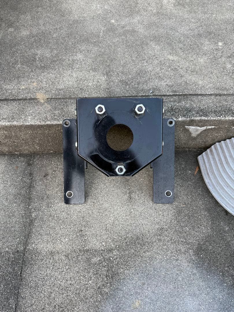 ジムニーシエラ JB74W マスターピース スペアタイヤブラケット スズキ（SUZUKI） ジムニーシエラ JB74W スズキ純正 背面タイヤ