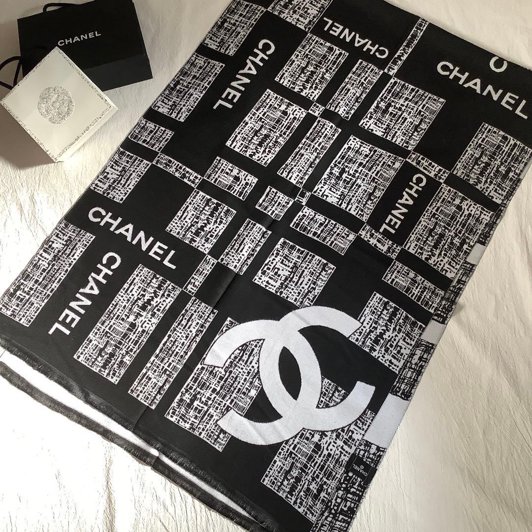シャネル　ノベルティ　ストール