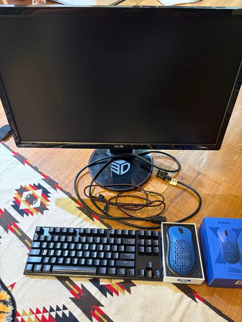 ゲーミングモニター マウスキーボードマウスパッドセット