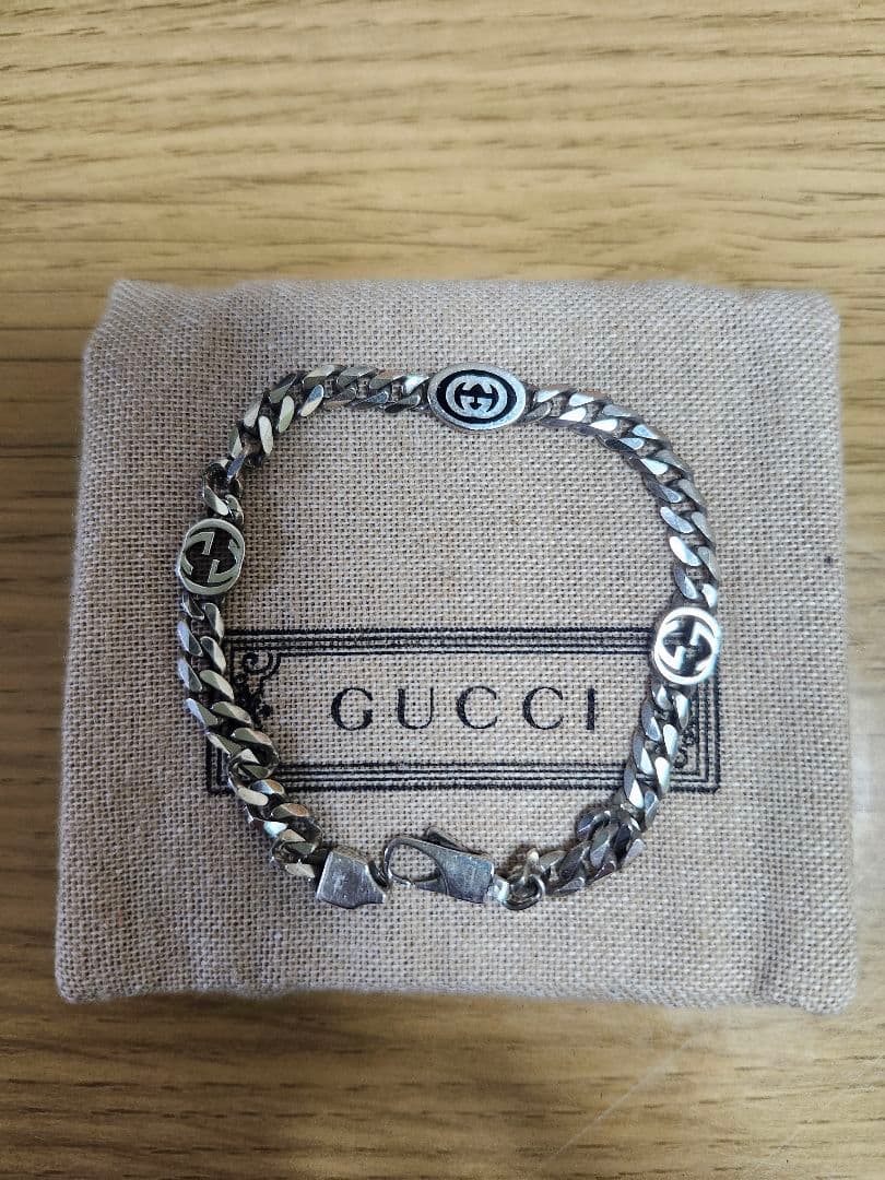GUCCI グッチ インターロッキングG ブレスレッ卜　１7