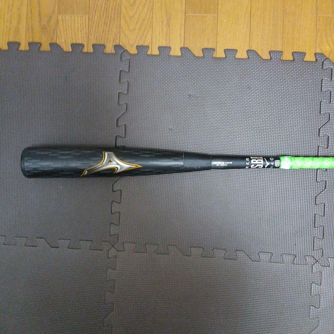 MIZUNOレガシーメタル 83 軟式バット ブラック/グリップ グリーン 軟式用ビヨンドマックスレガシーメタル トップ(金属製／83cm／平均730g