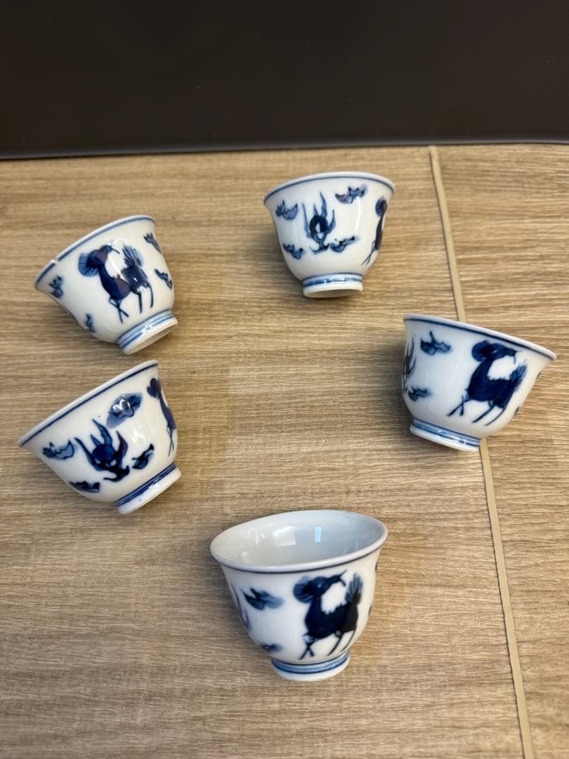 1520 煎茶道具　栄山作　染付青花『雲麒麟文』　煎茶碗5客　時代物 時代 捻文染付汲出茶碗 煎茶碗 小鉢（明治時代） – 逢季荘