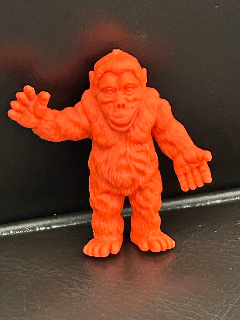 怪獣消しゴム　ゴロー　橙