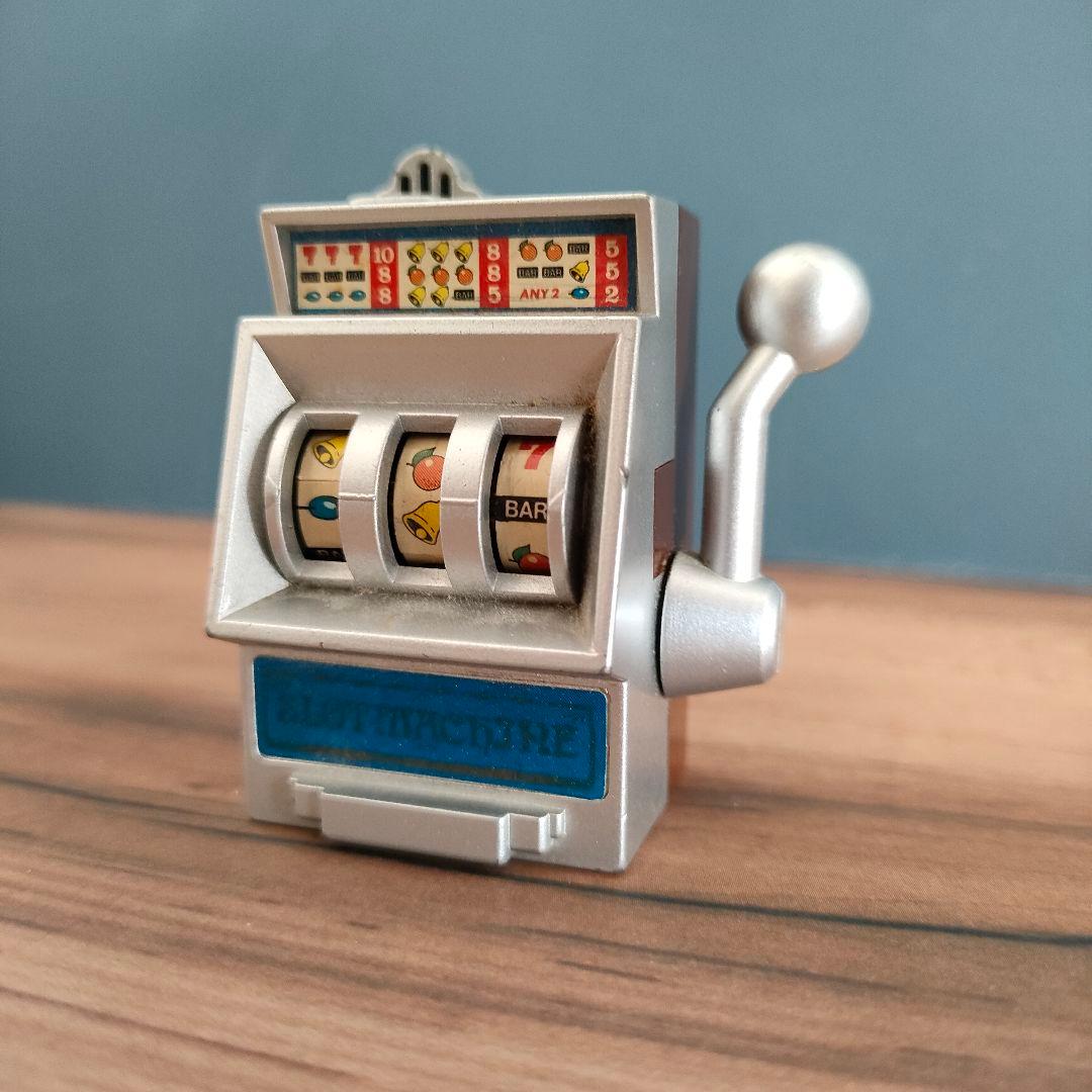 各リール独立可動！ヴィンテージスロットマシンライター - メルカリ