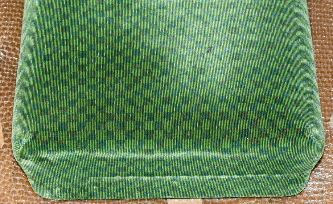 限定1品 JR東日本仙石線 205系3100番代 3人掛け座席 座面（普通座席