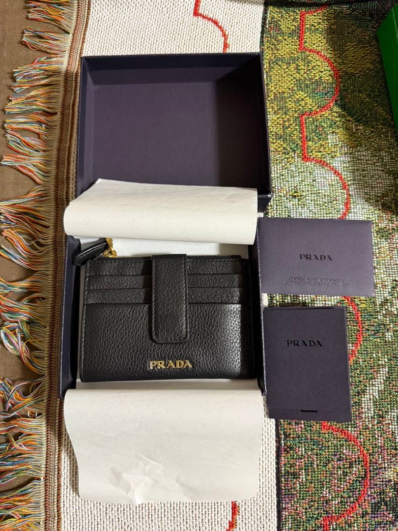 PRADA カードケース ケース