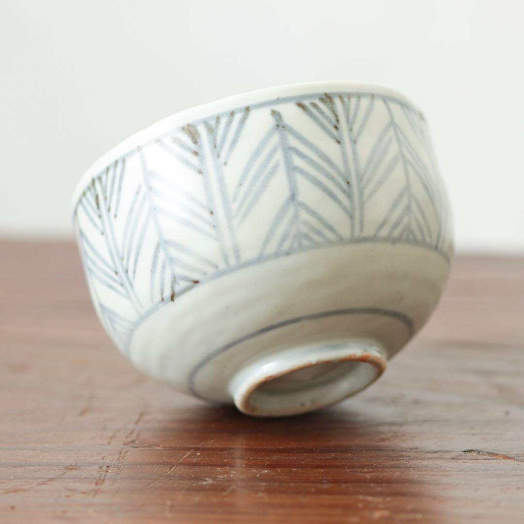 古伊万里　伊万里　江戸　後期　矢羽根文　ころ　茶碗　湯呑み　染付